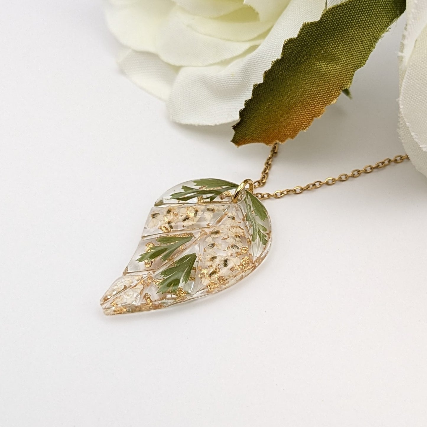 Floral leaf necklace.