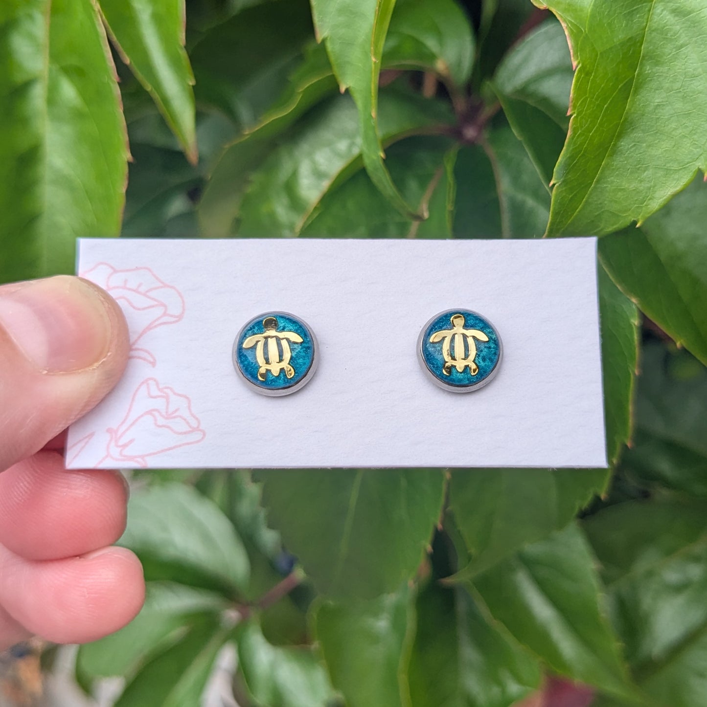 Turtle power studs earrings