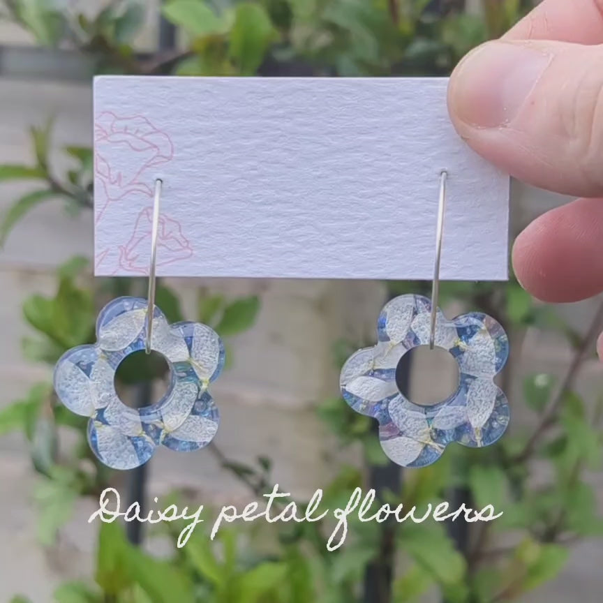 Daisy petal flower hoop