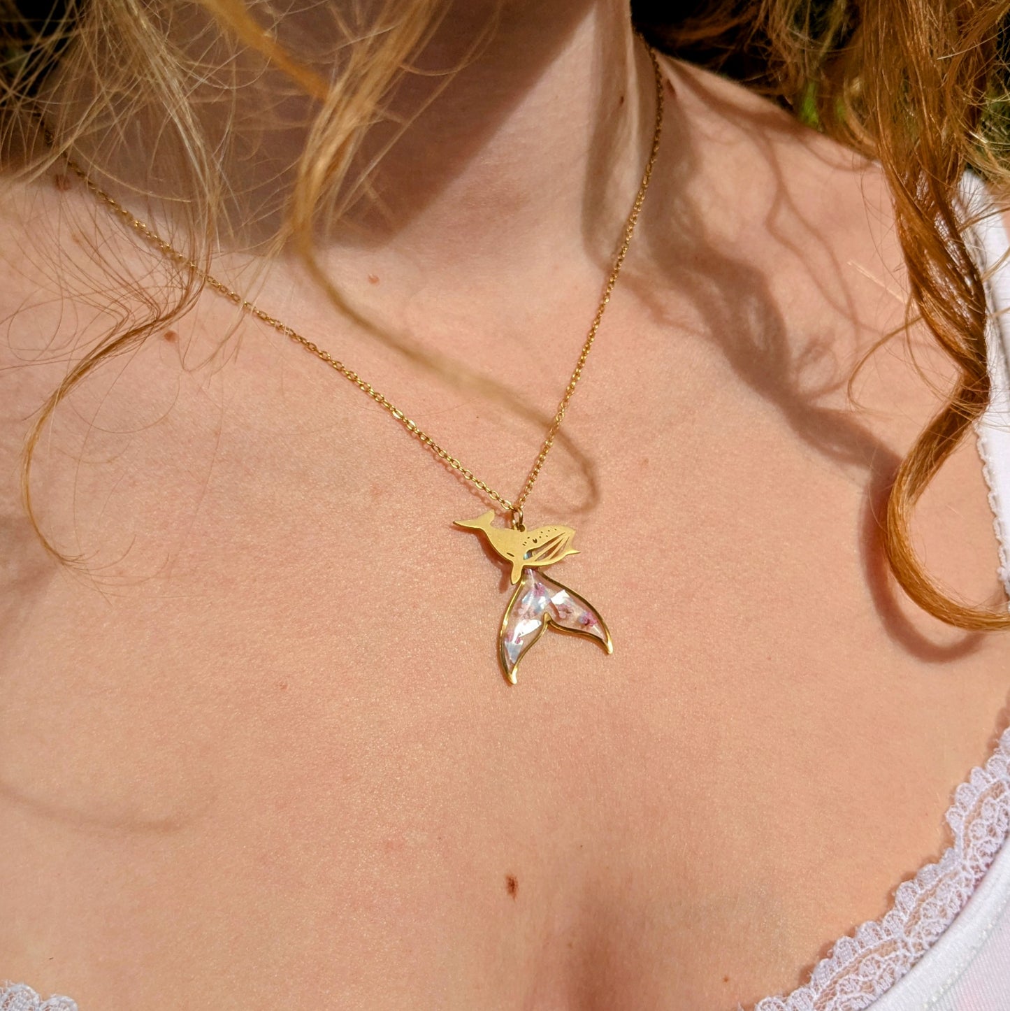 Whale of a time necklace (Gold)