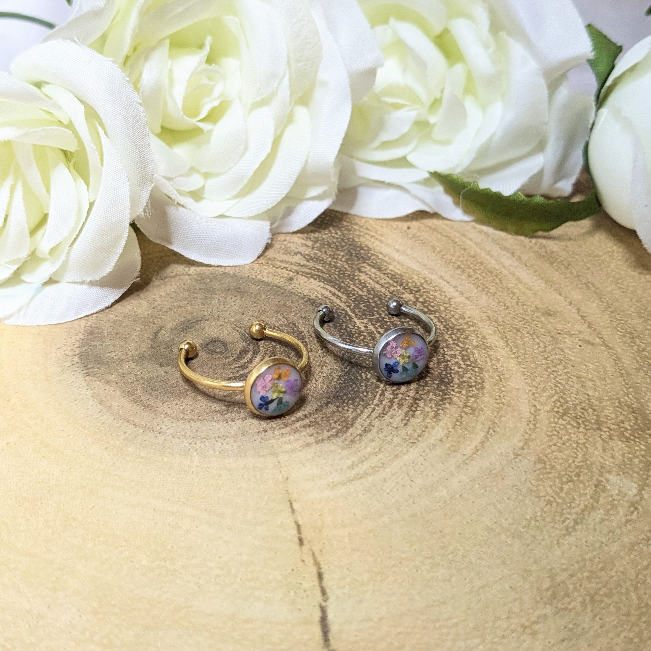 Flower confetti adjustable cuff ring