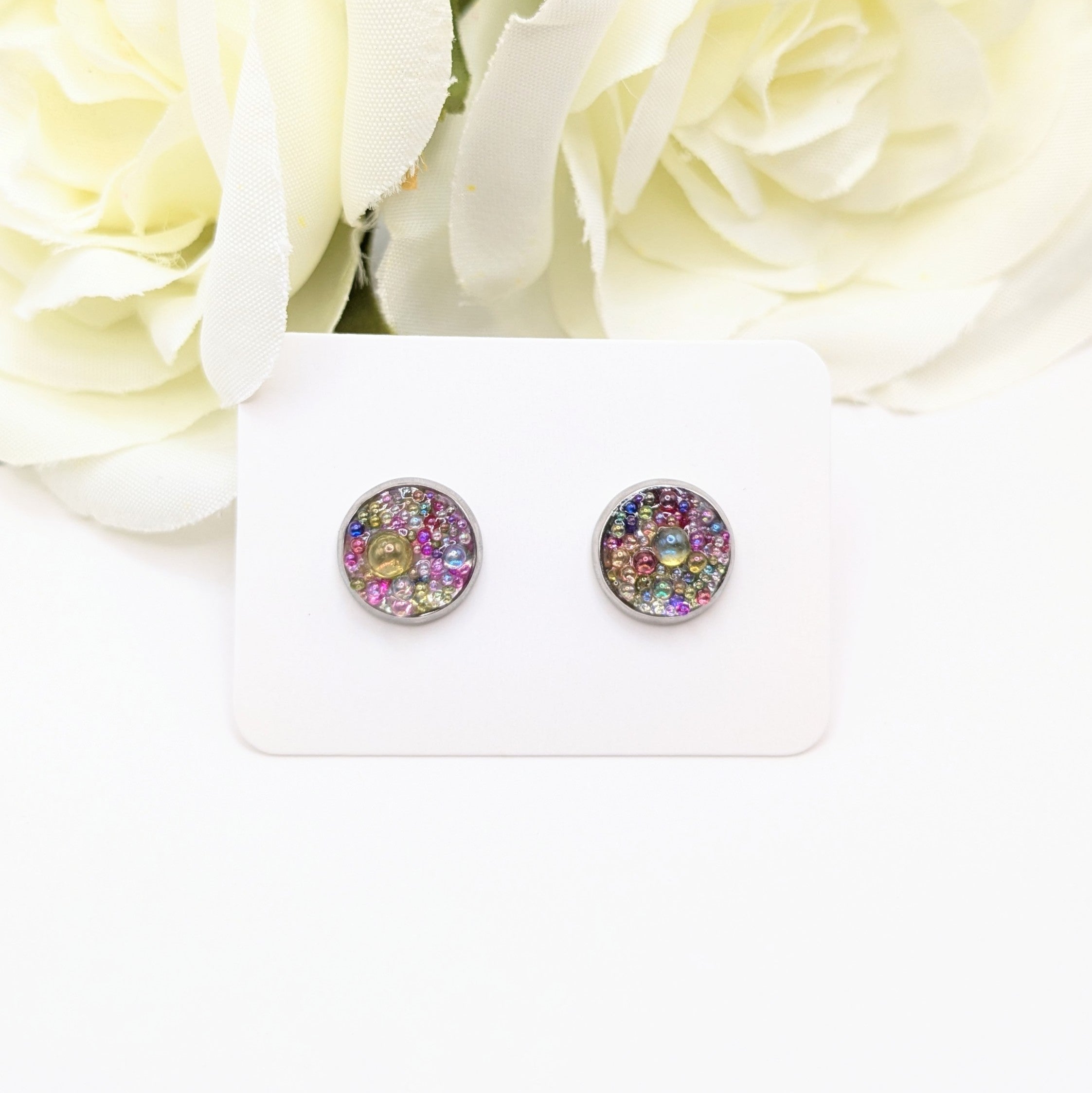 Bubble stud earrings
