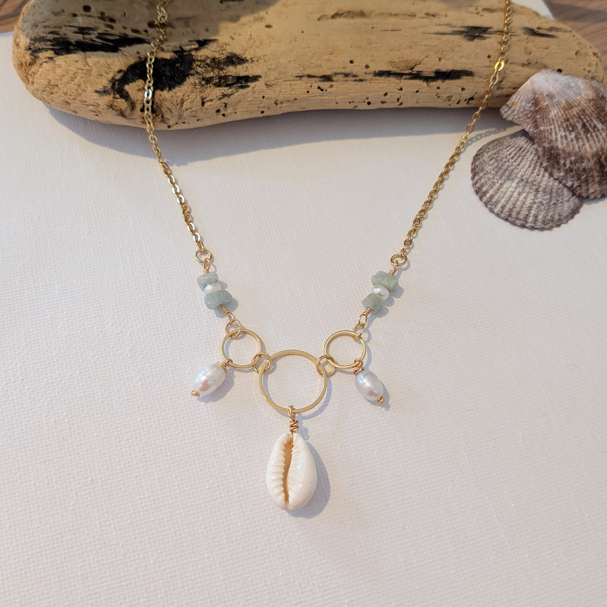 The sirens circle necklace