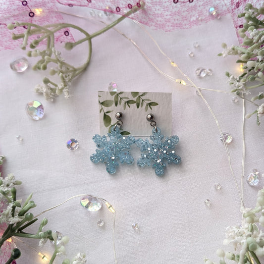 Frosty snowflake earrings