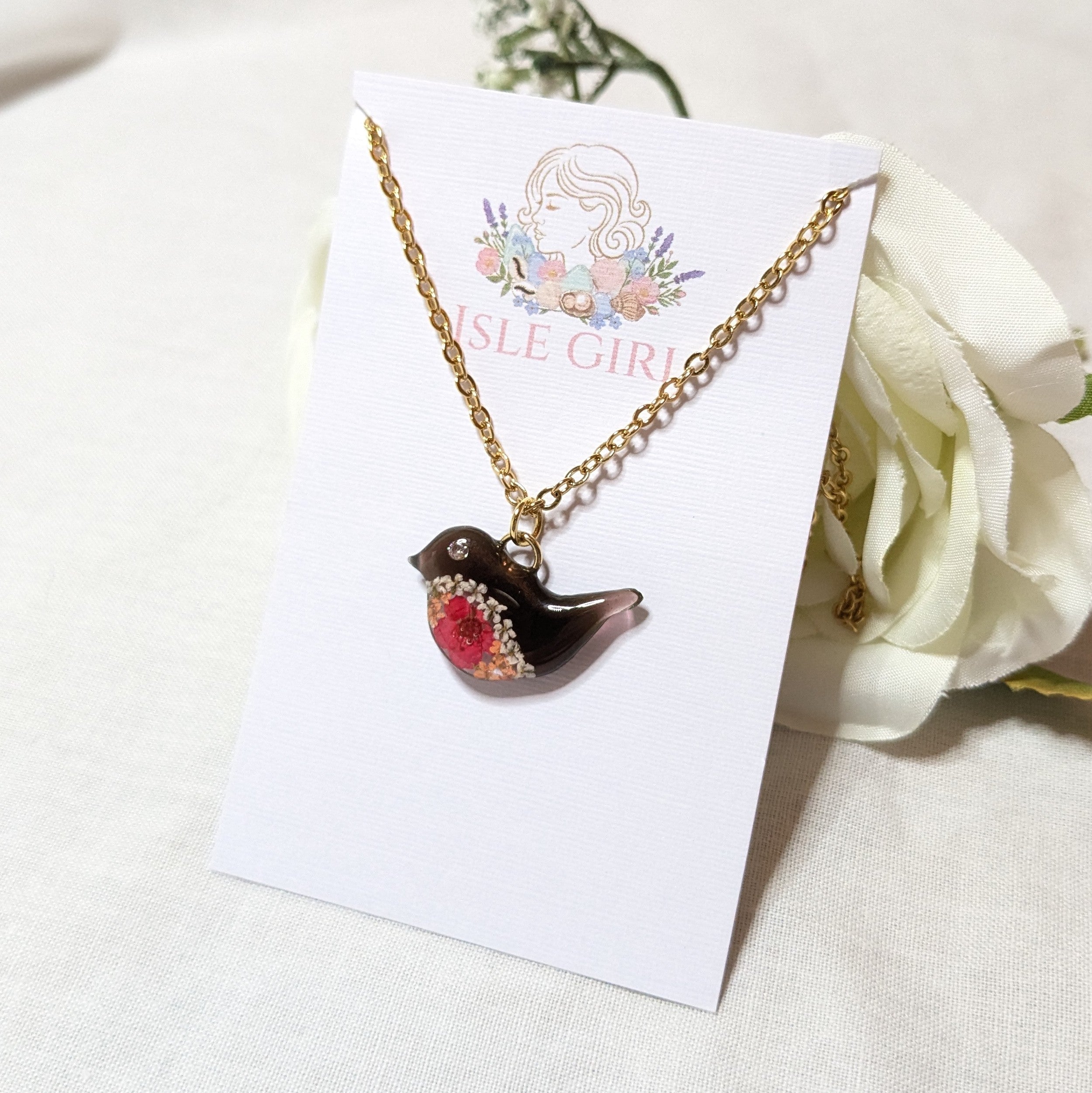Robin in bloom necklace
