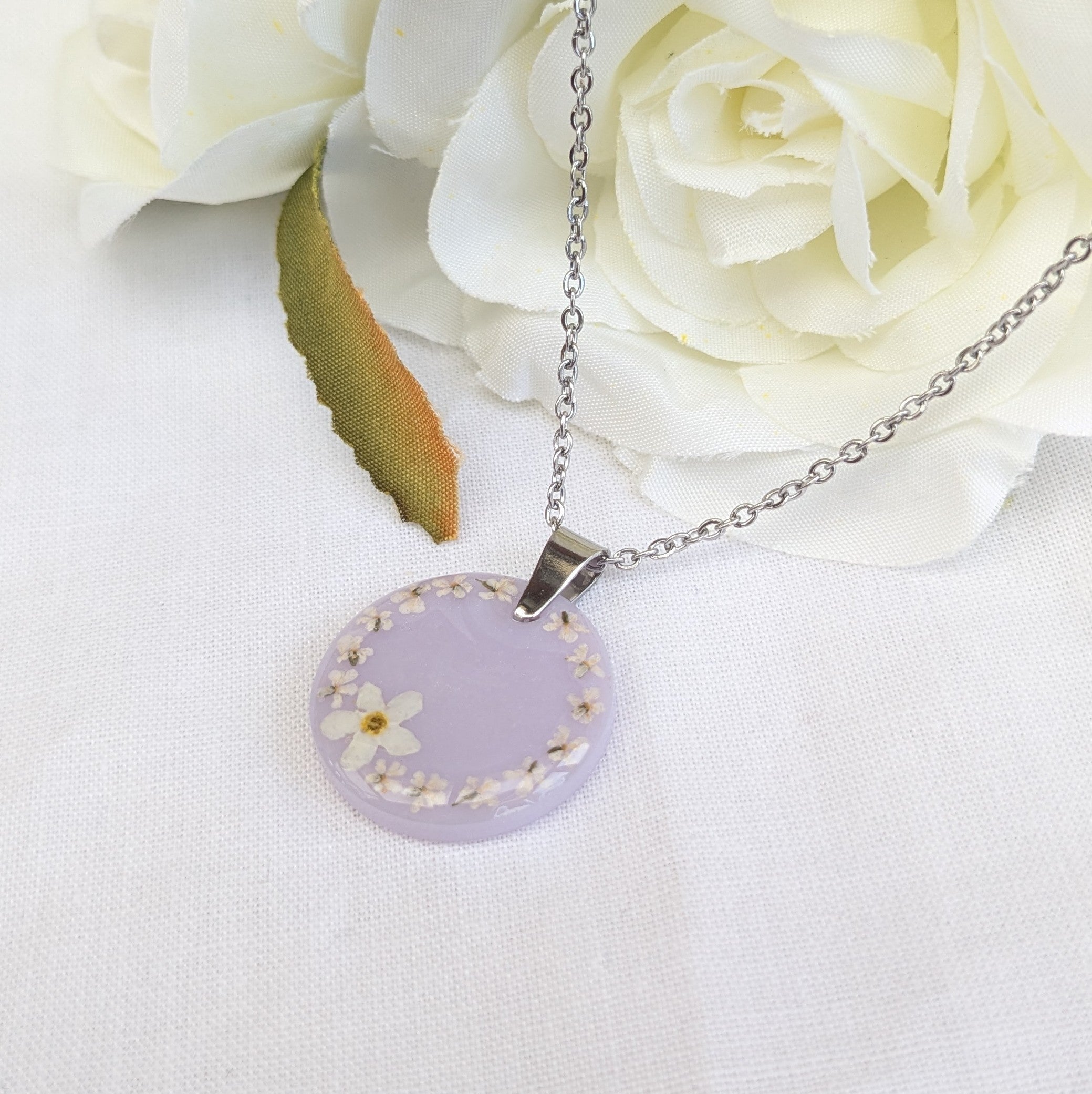 White forget me not necklace