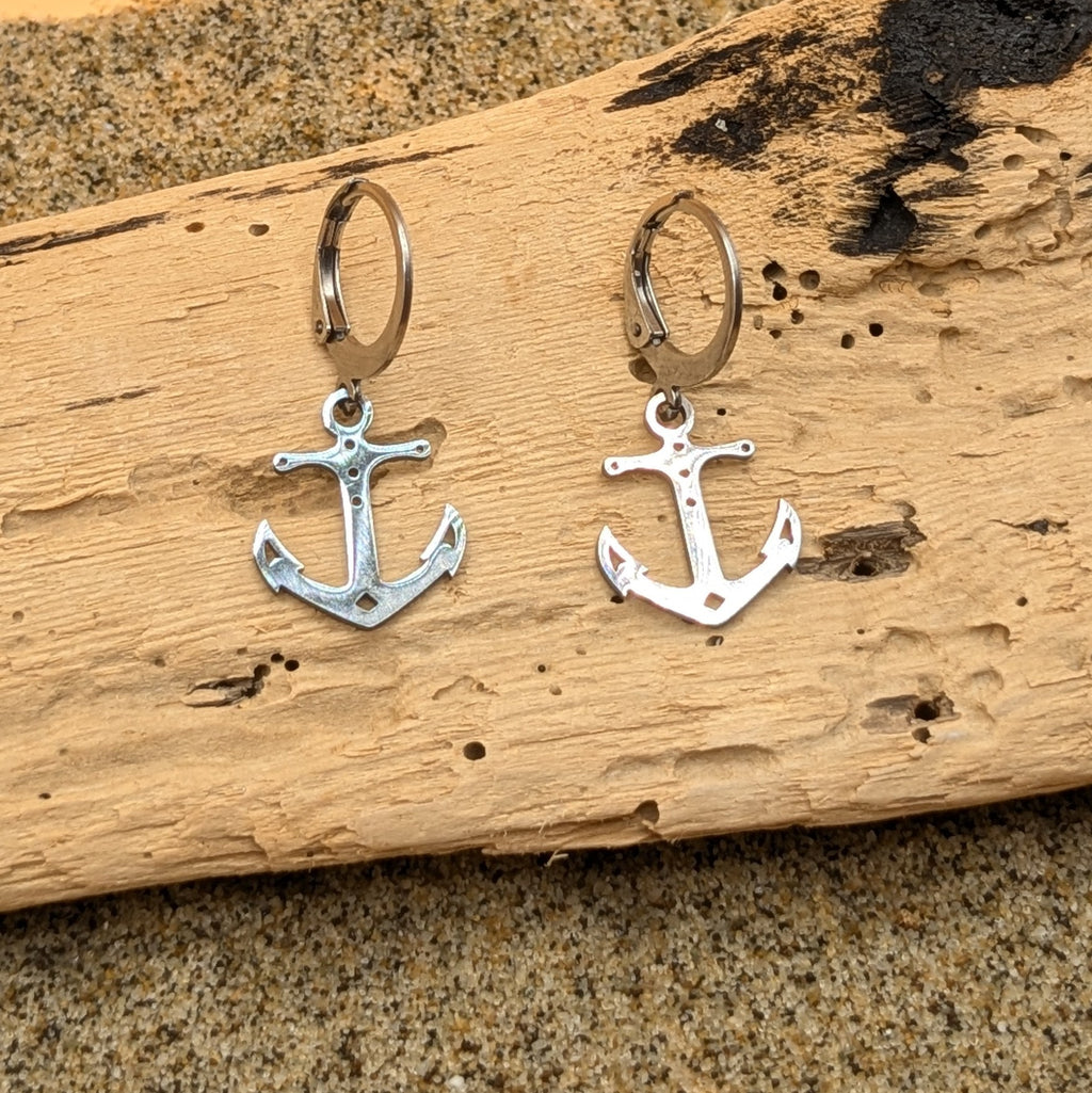 Anchors away huggies earrings (Silver)