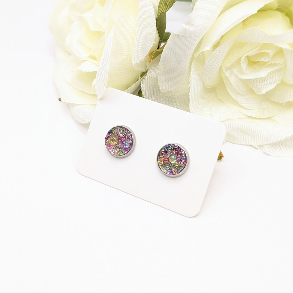 Bubble stud earrings
