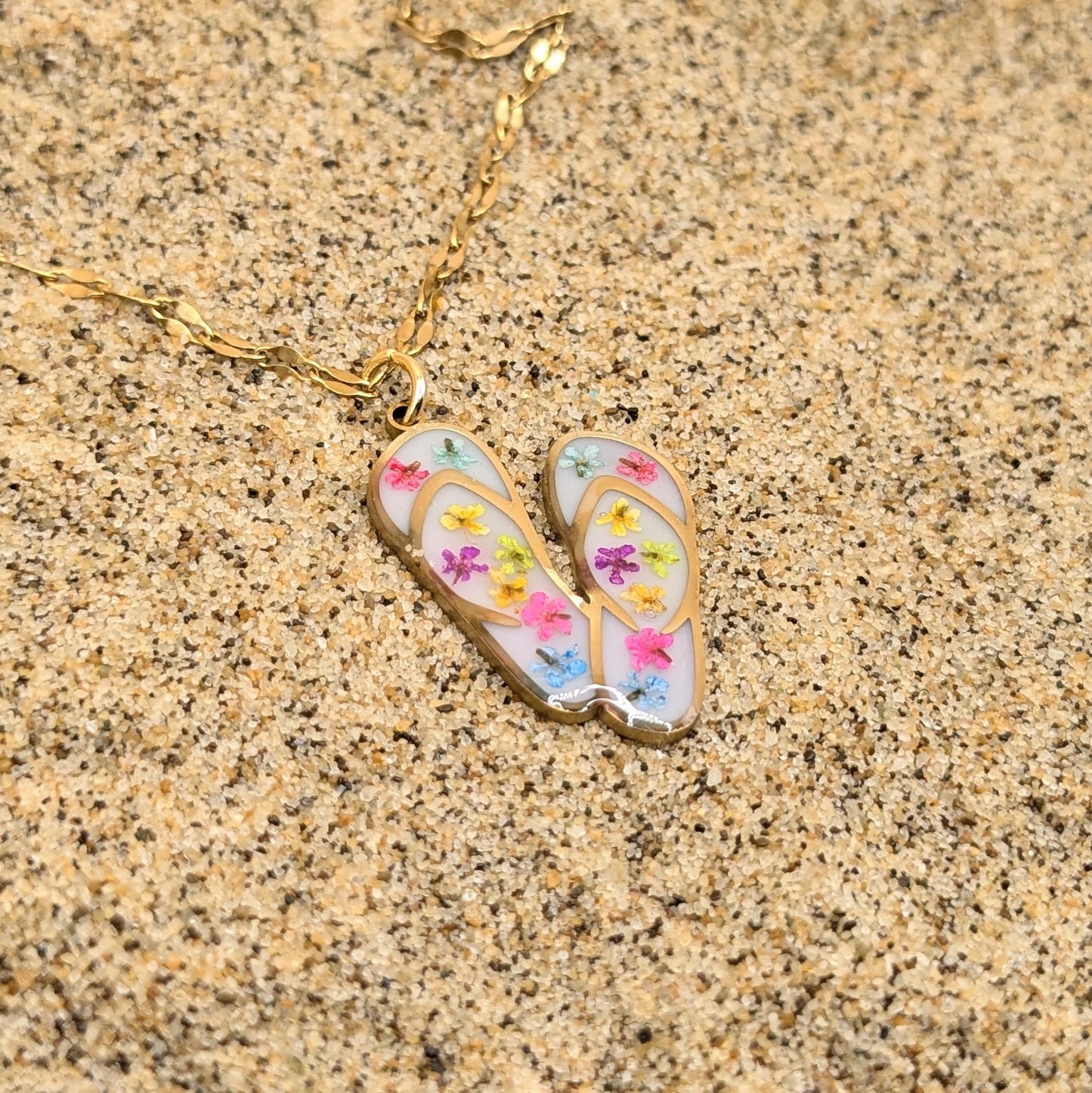 Flower power flip flops necklace