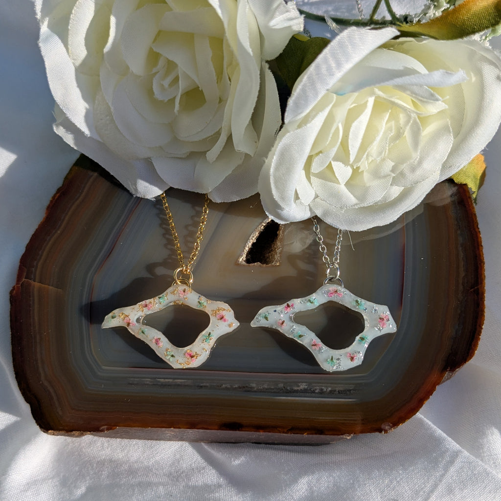 Isle of Wight outline necklace