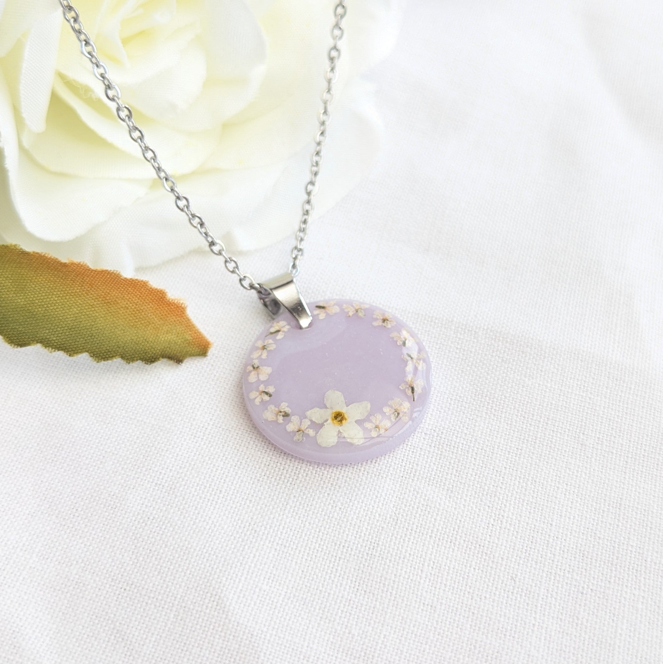White forget me not necklace
