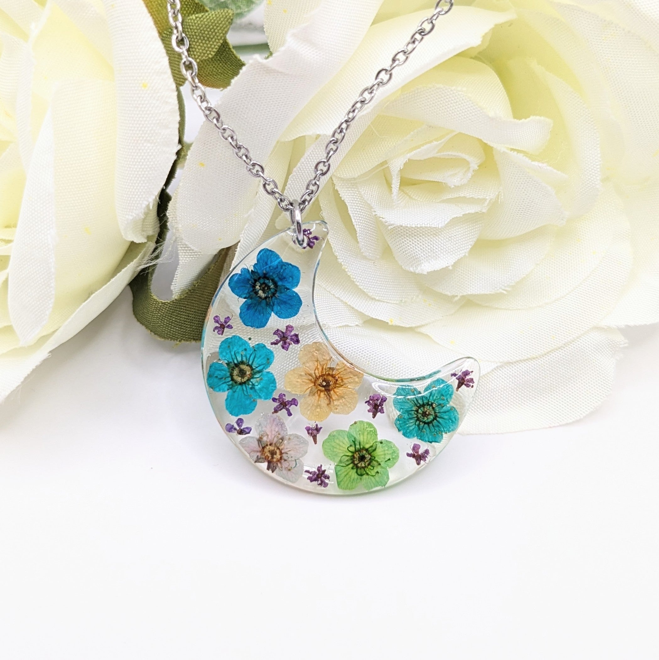 Moon in bloom necklace