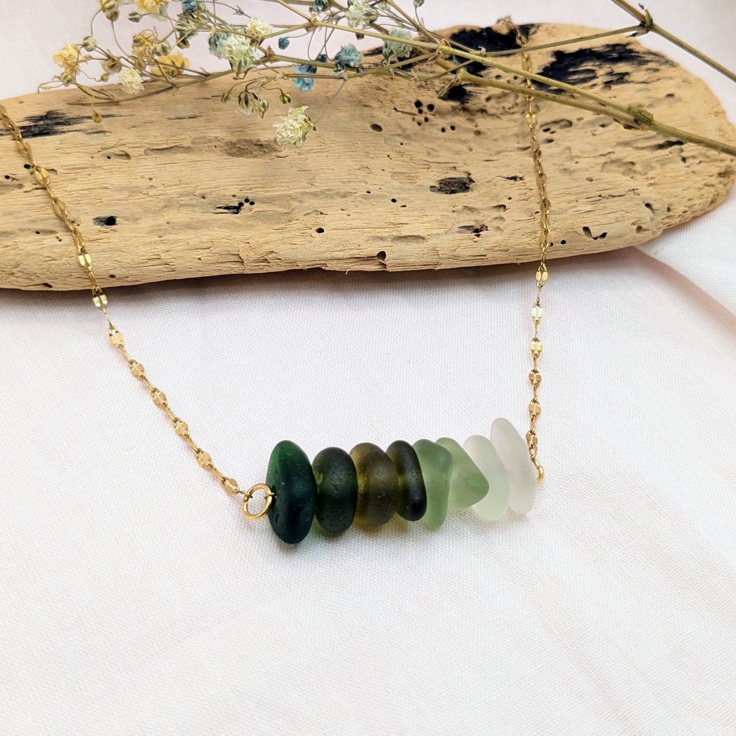 Ombre sideways stack necklace