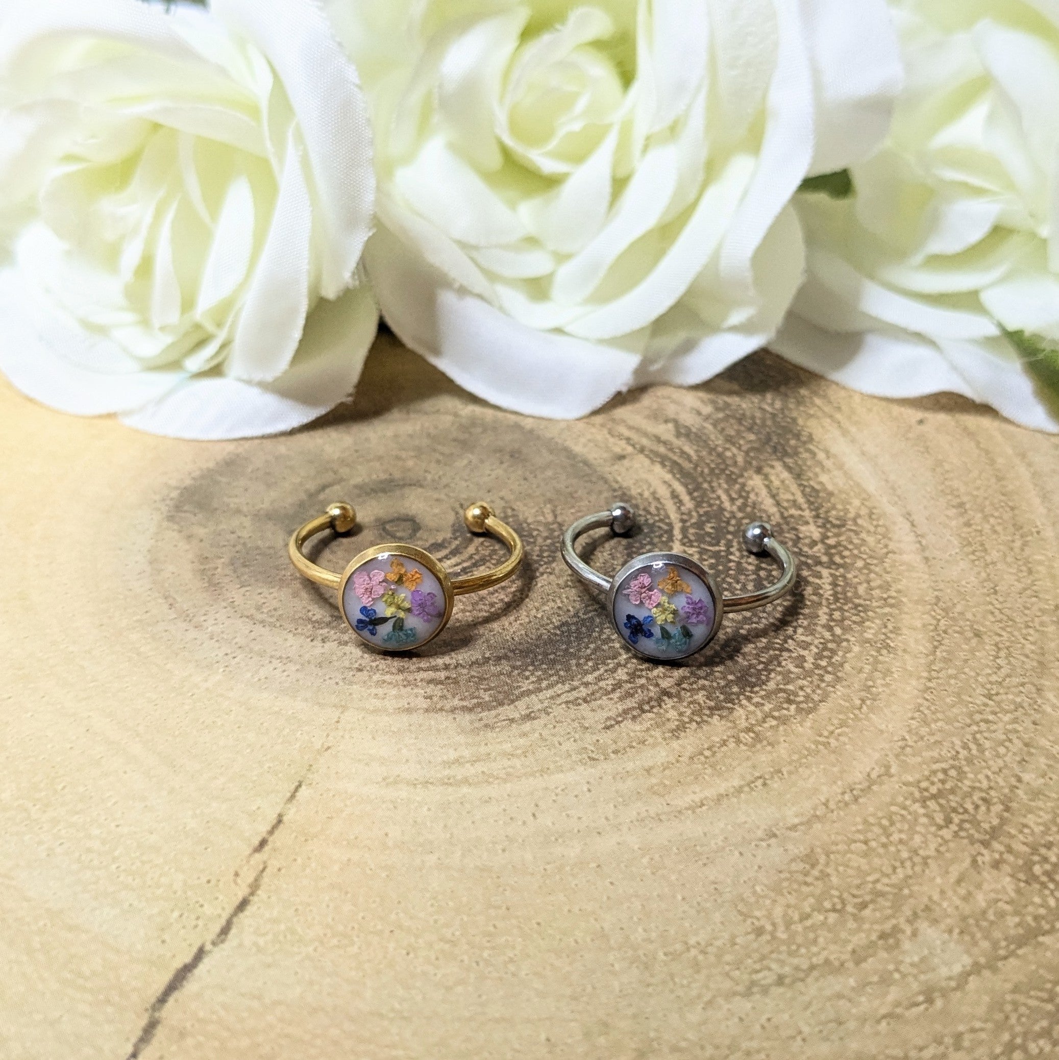 Flower confetti adjustable cuff ring