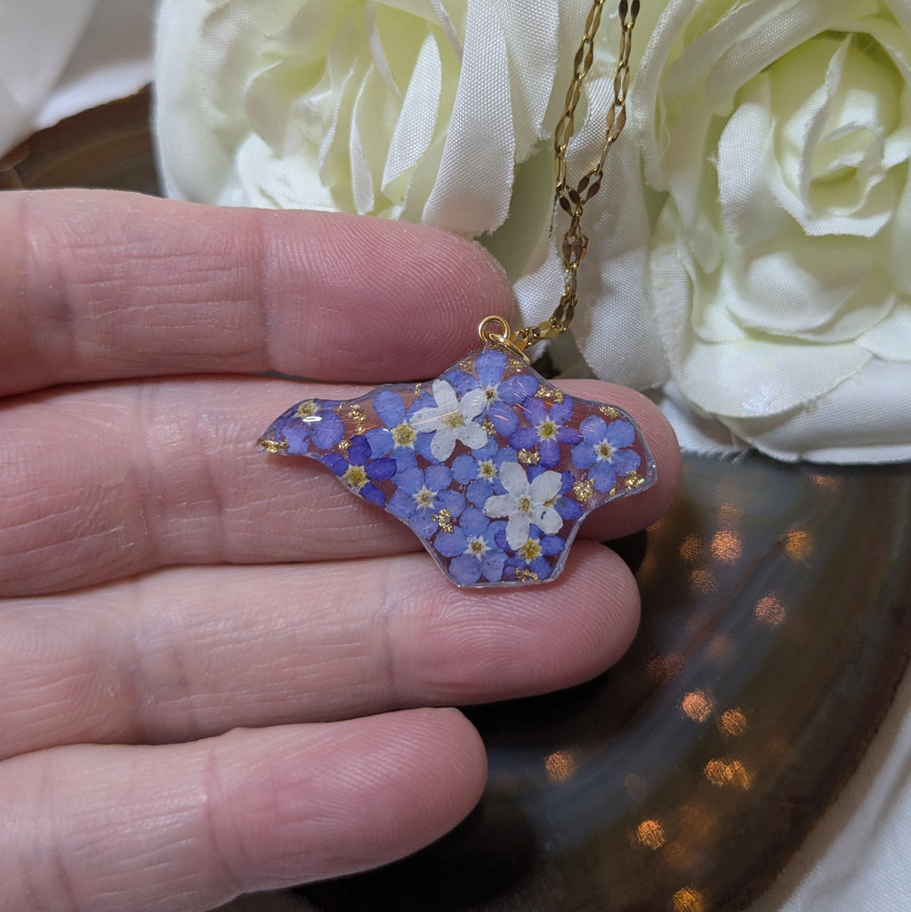 Full bloom Isle of Wight necklace