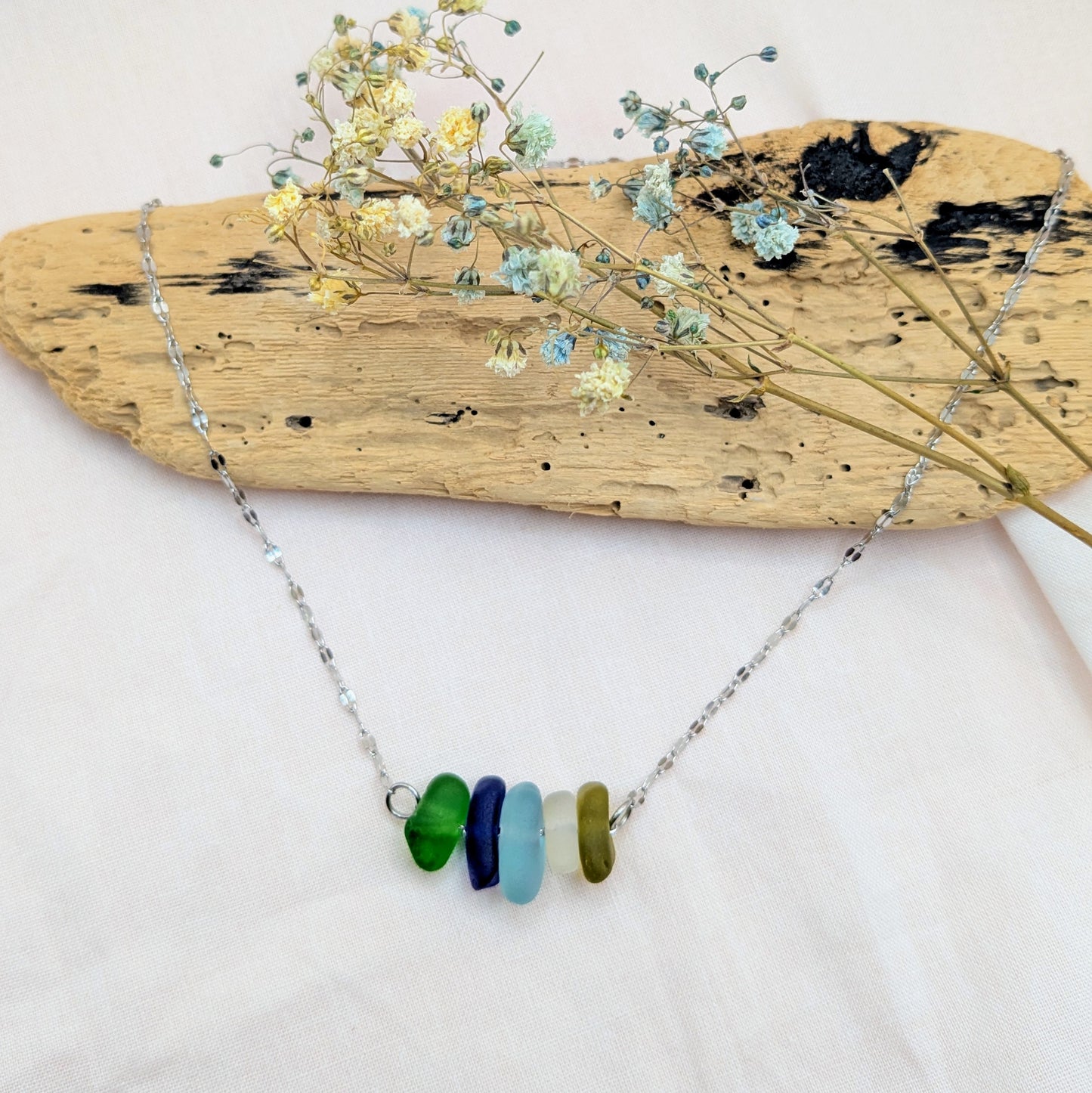 Multicoloured sideways stack necklace (silver)