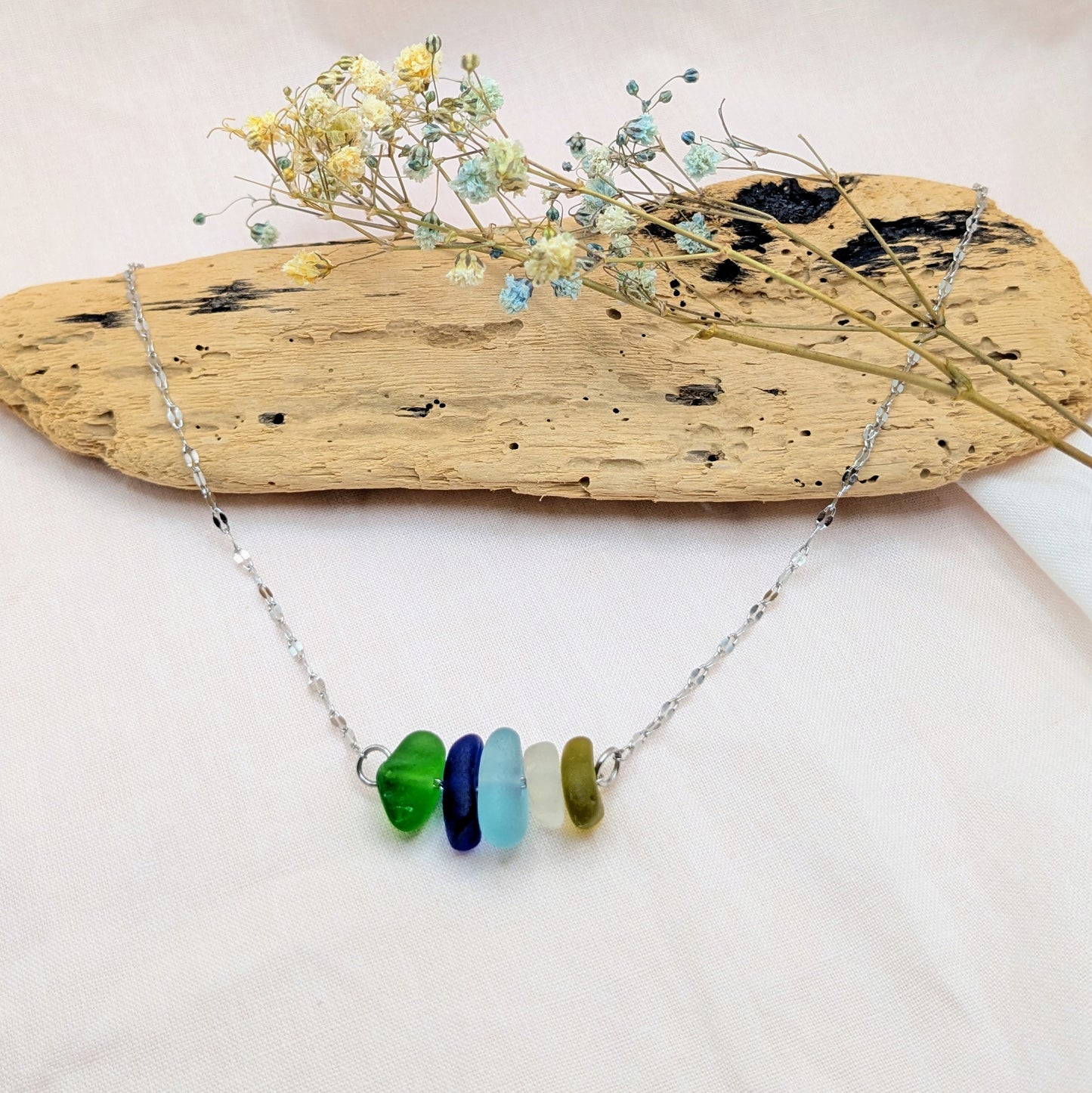 Multicoloured sideways stack necklace (silver)