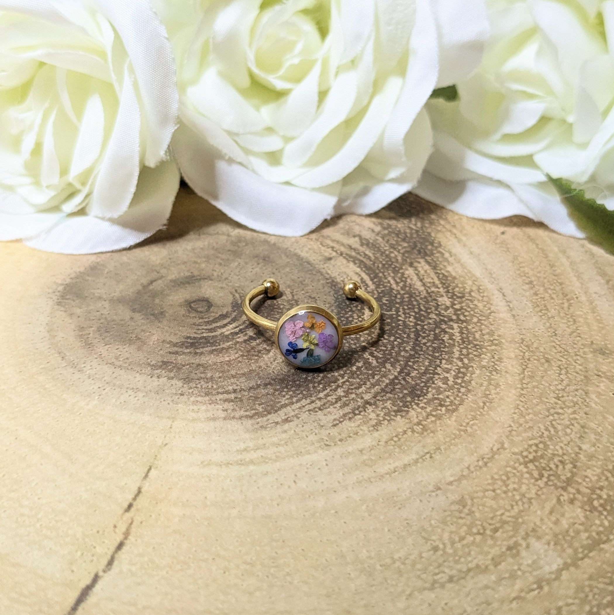 Flower confetti adjustable cuff ring