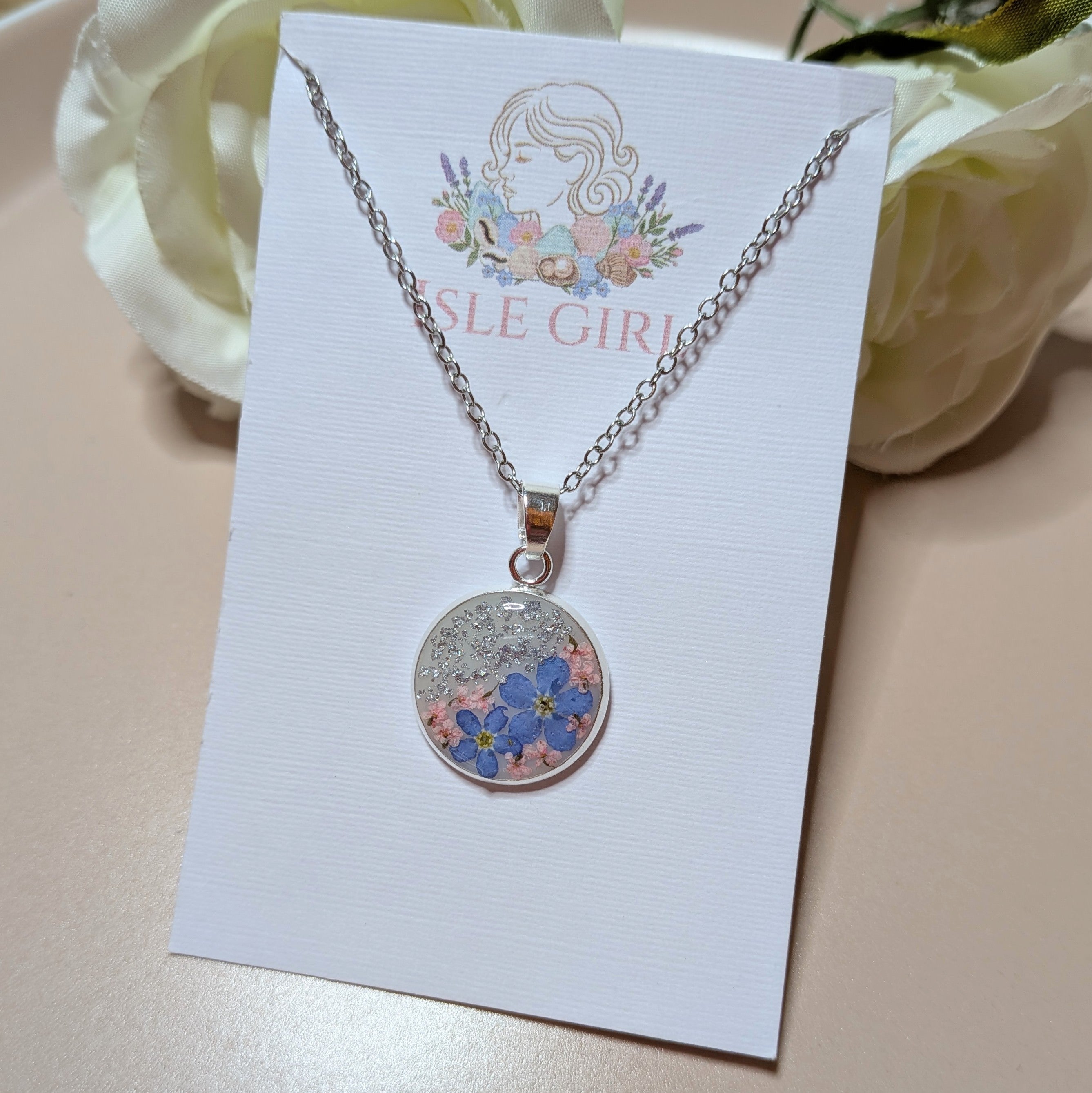 Forget me not and queen Anne lace flower necklace