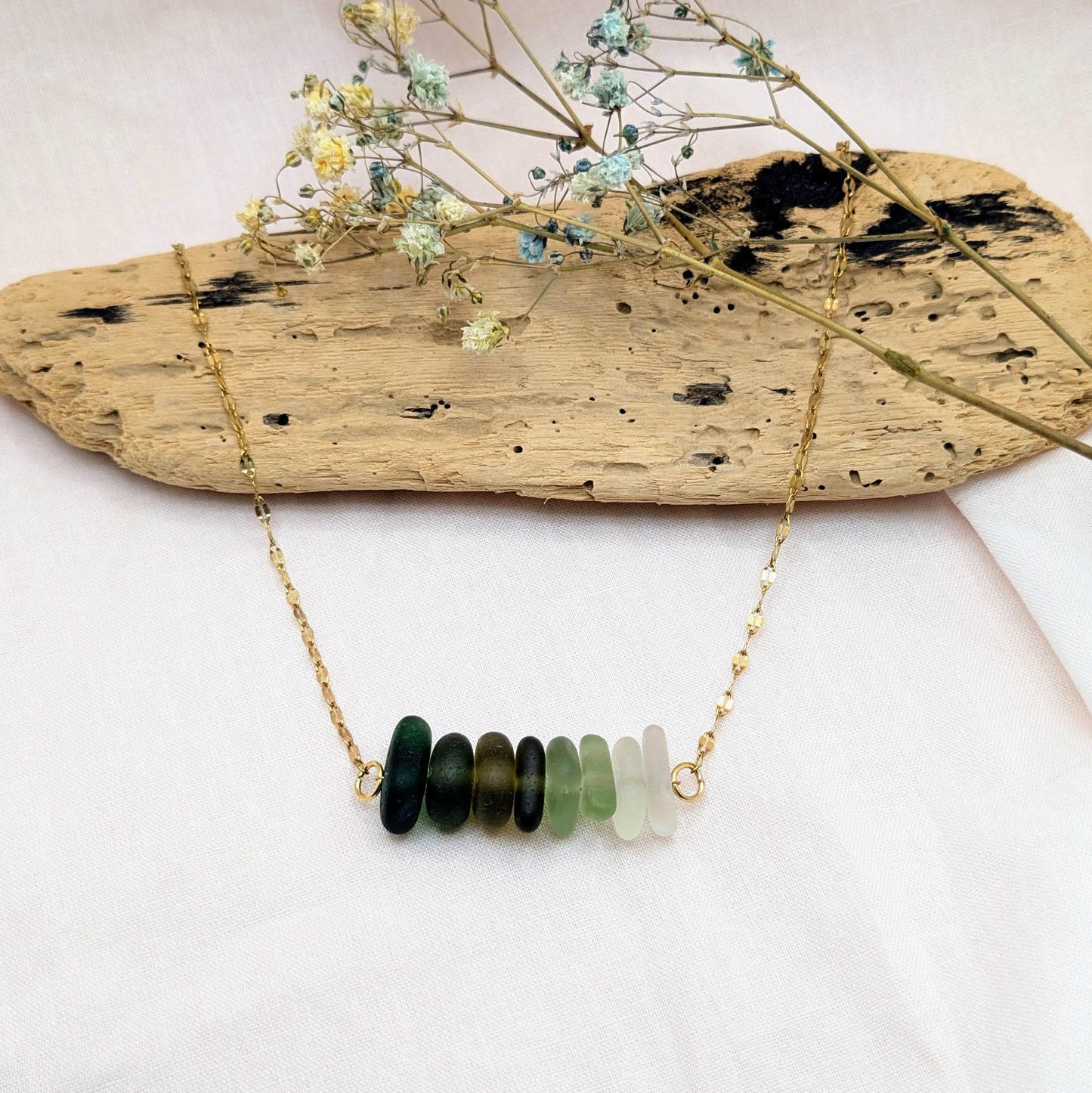 Ombre sideways stack necklace